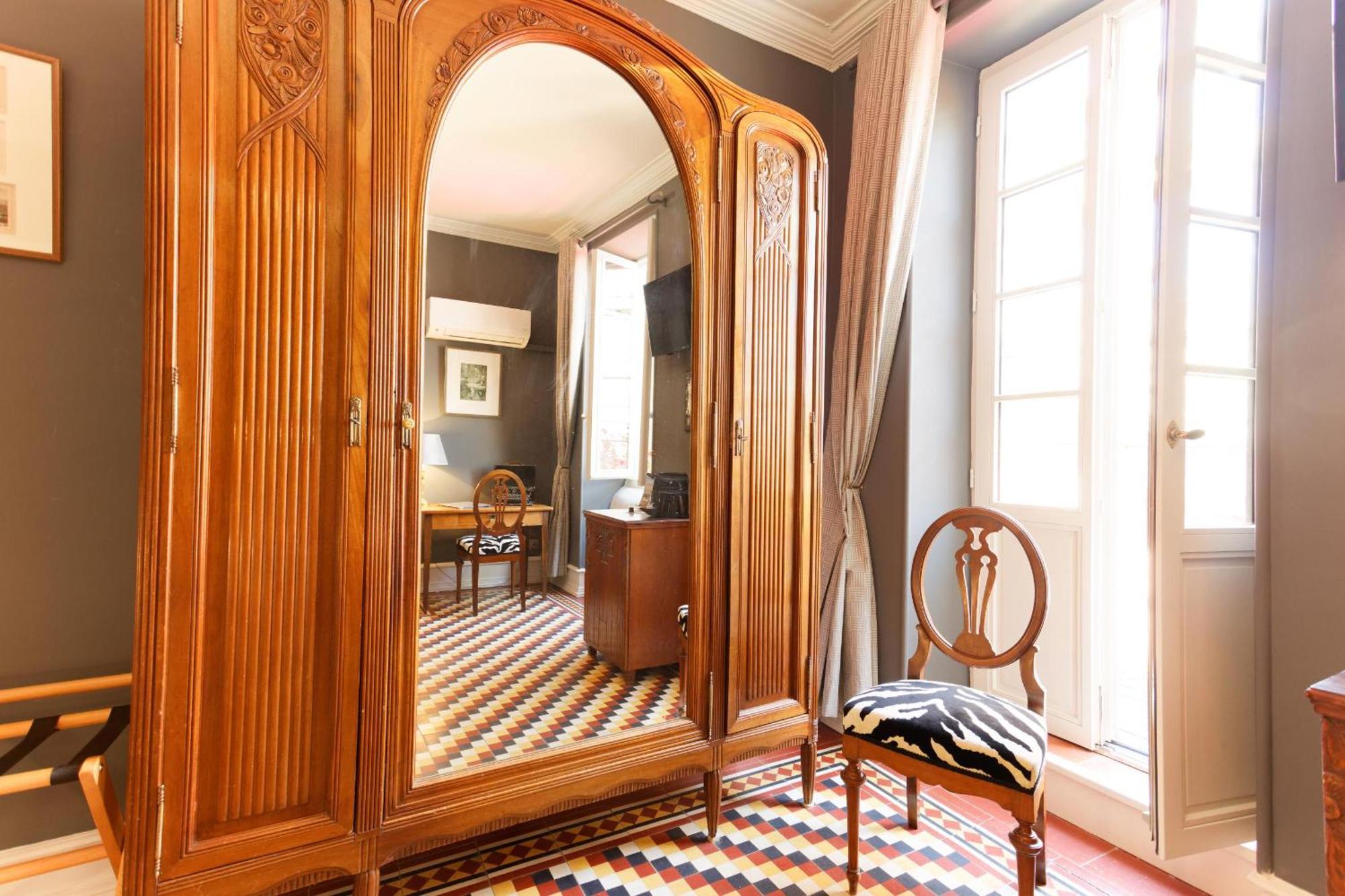 โฮเต็ล ลา เมซอง เดส คอนซัลส์ Bed & Breakfast เมียร์พัวซ์ ห้อง รูปภาพ