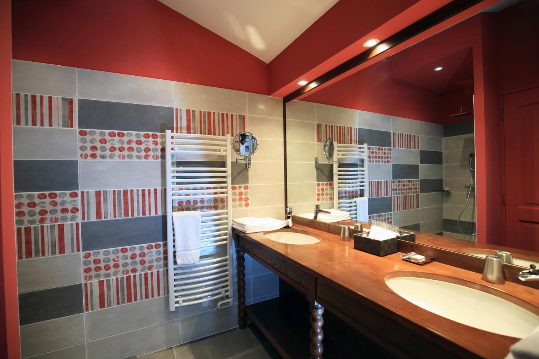 โฮเต็ล ลา เมซอง เดส คอนซัลส์ Bed & Breakfast เมียร์พัวซ์ ห้อง รูปภาพ