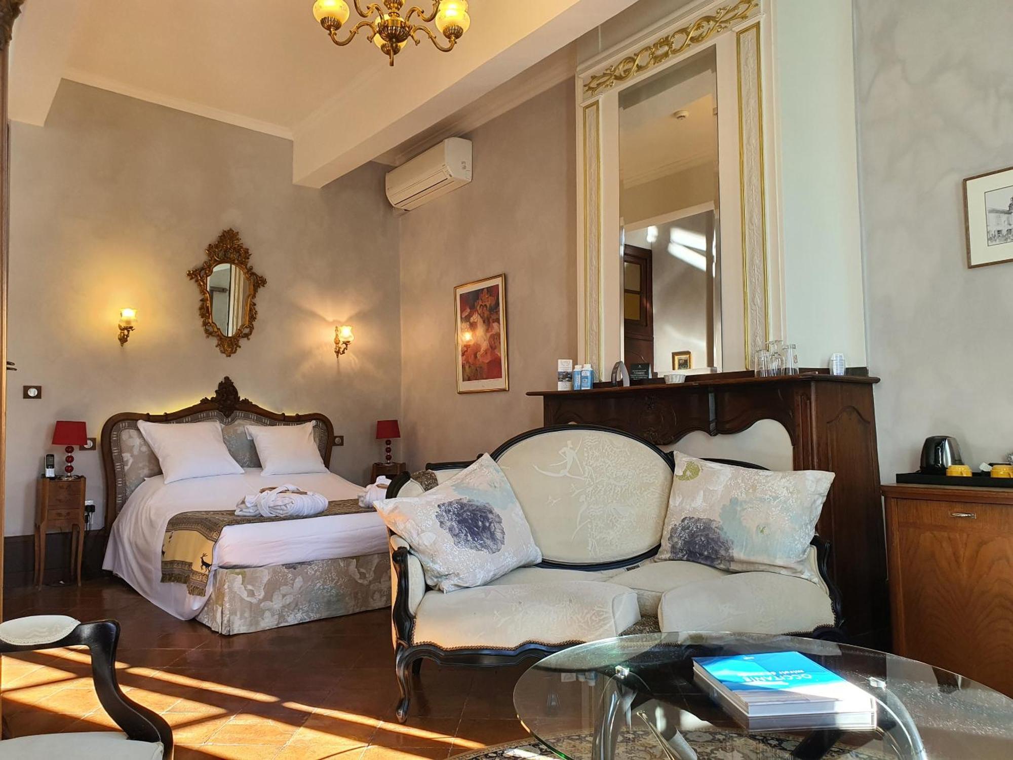 โฮเต็ล ลา เมซอง เดส คอนซัลส์ Bed & Breakfast เมียร์พัวซ์ ห้อง รูปภาพ
